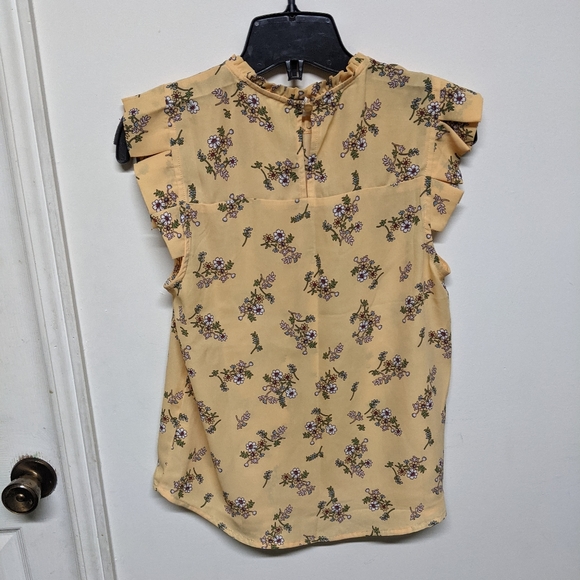 NWOT Printed Blouse - Picture 2 of 2